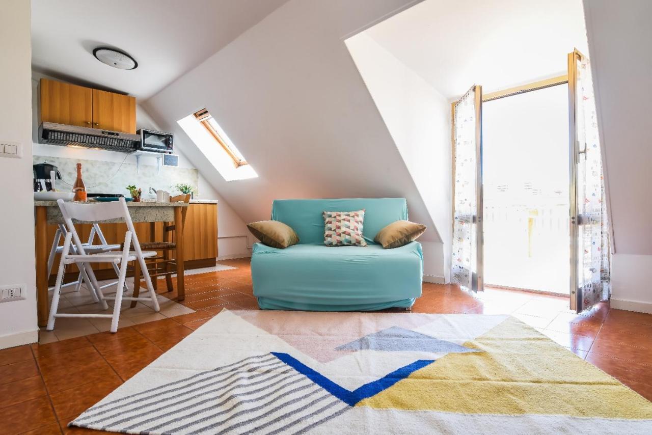La Mansardina Vintage Apartment San Benedetto del Tronto Exterior photo